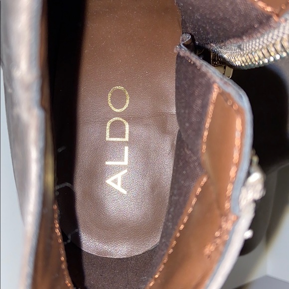 Aldo Grey Booties - Picture 4 of 6